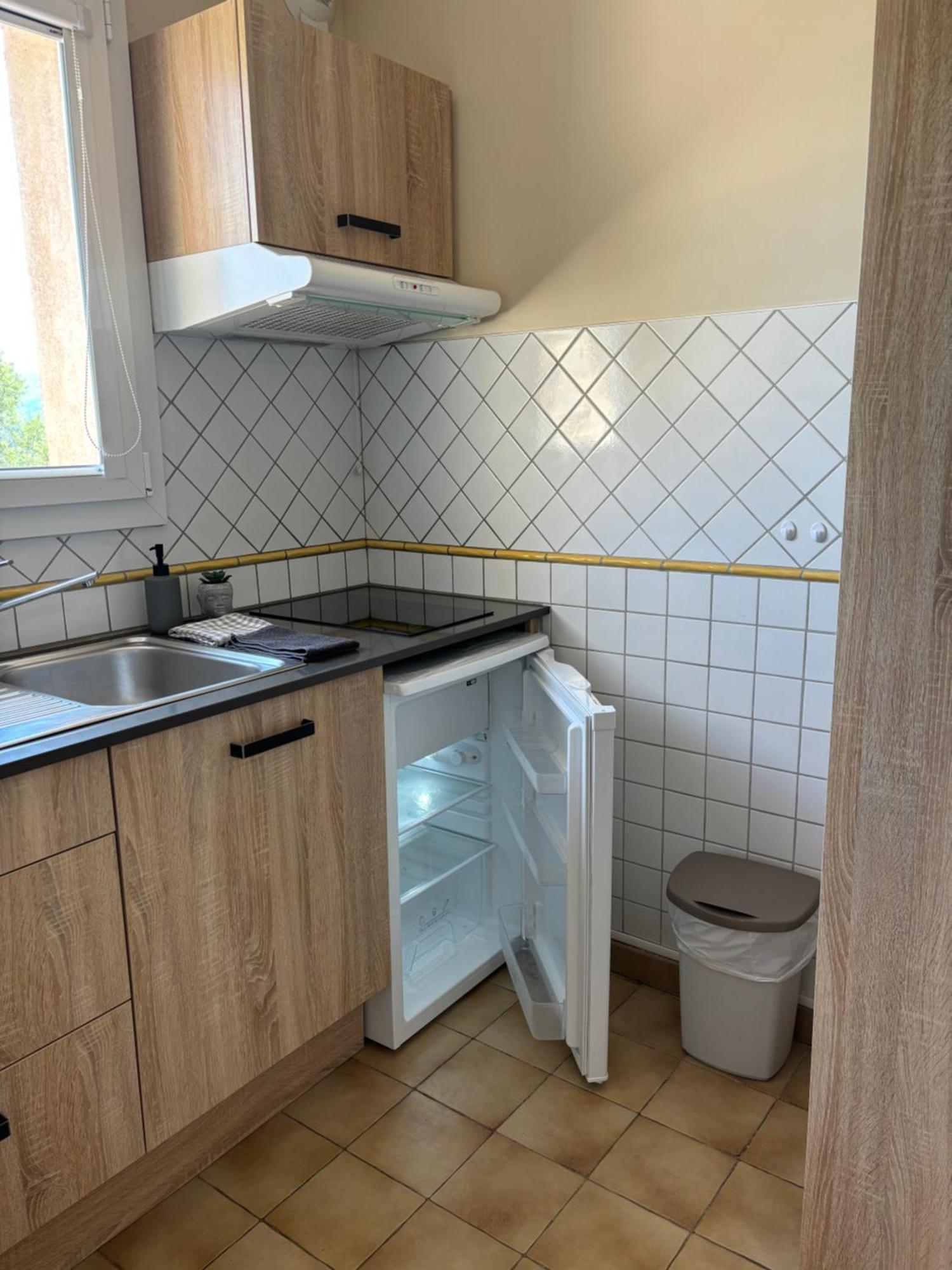 Appartement - Les Jardins De Cybele - Gréoux-les-Bains Exteriör bild